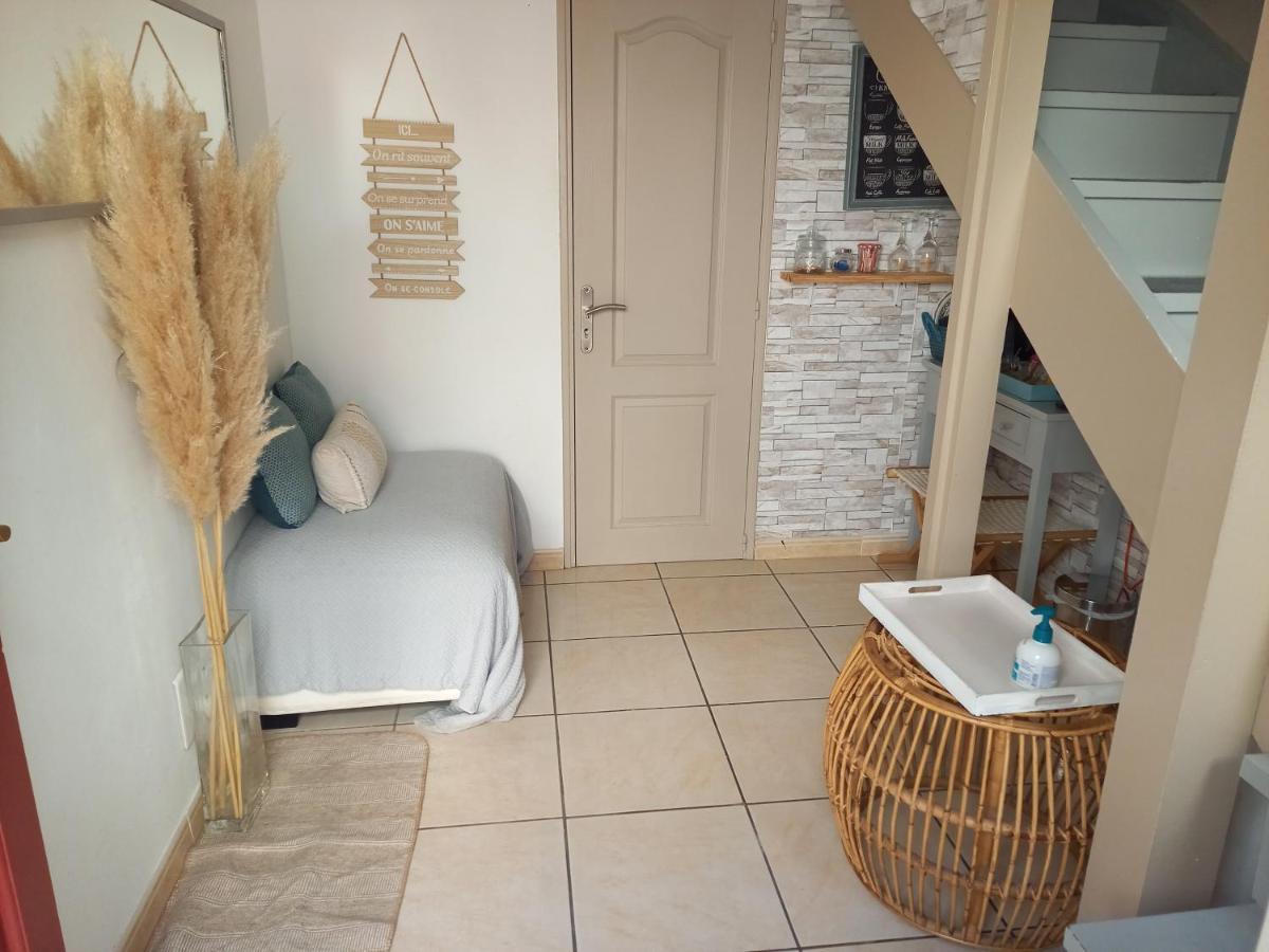 Studio Cosy A 10 Minutes De Nimes Bed and Breakfast Bouillargues Εξωτερικό φωτογραφία